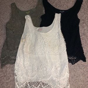 Set of 3 Mudd tank tops